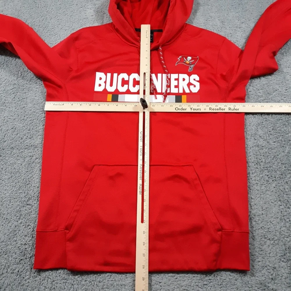 Nike Tampa Bay Buccaneers NFL Hoodie Mens M Red Pullover On‎ Field Dri-Fit